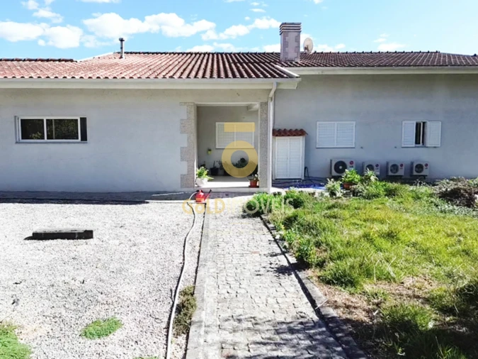 Moradia T3 para Venda em Sobrado e Bairros Foto 5