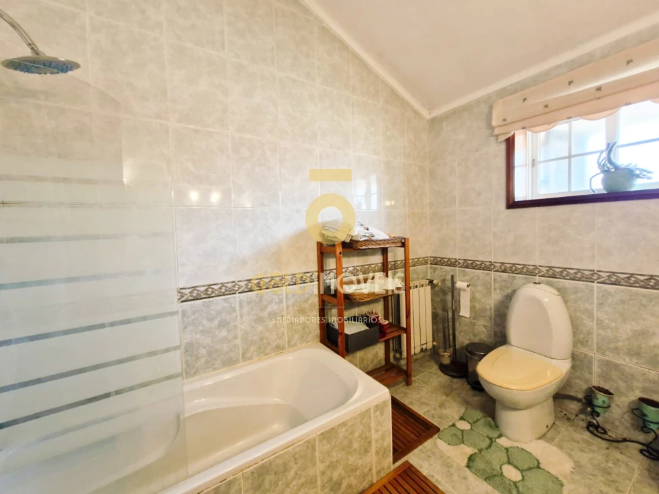 Moradia T3 para Venda em Macieira de Sarnes Foto 28