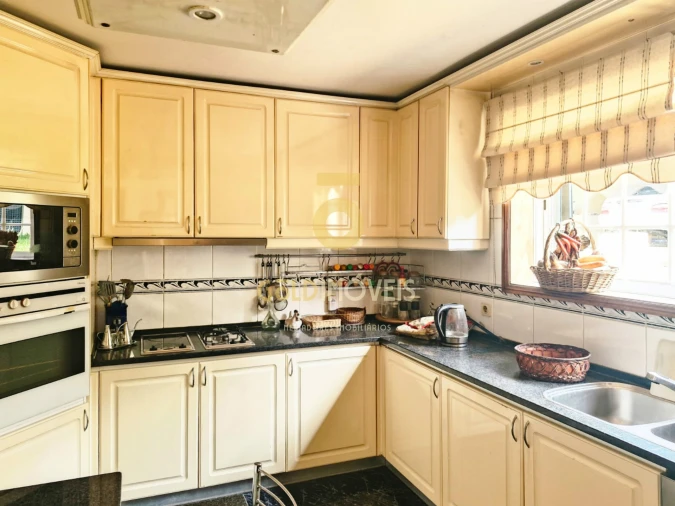 Moradia T3 para Venda em Macieira de Sarnes Foto 3