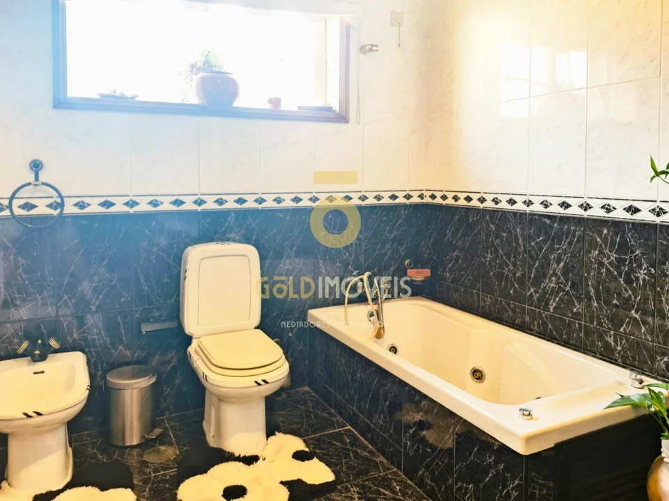 Moradia T3 para Venda em Macieira de Sarnes Foto 21