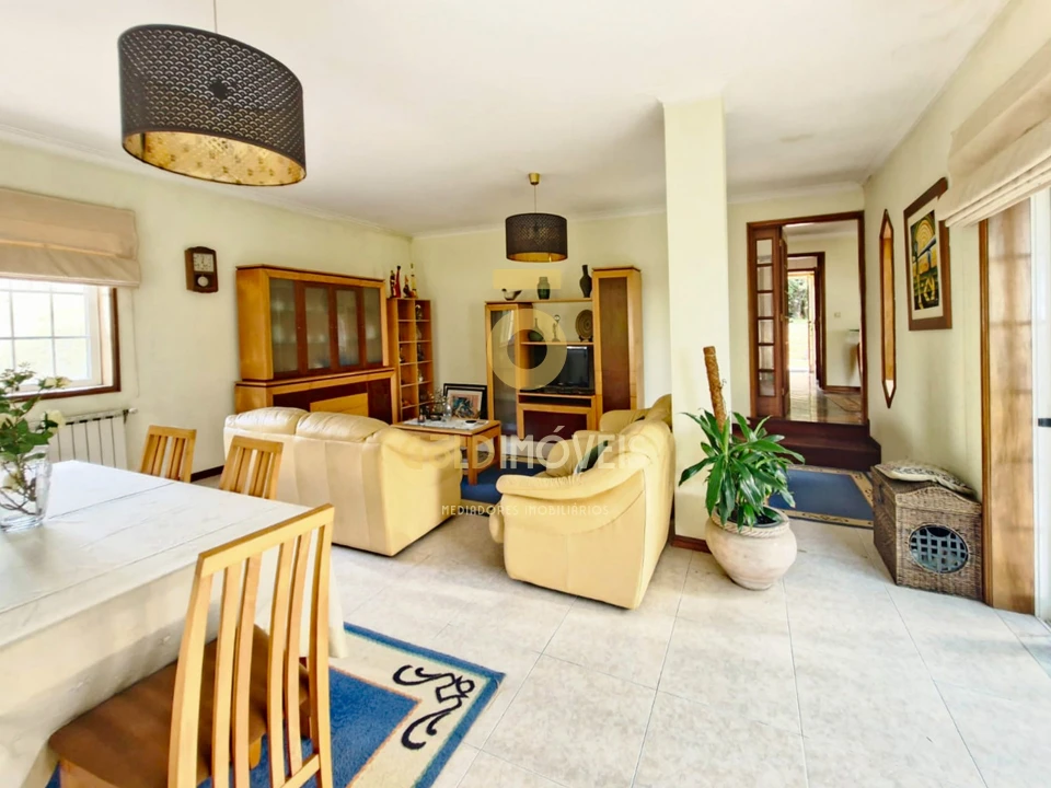 Moradia T3 para Venda em Macieira de Sarnes Foto 6