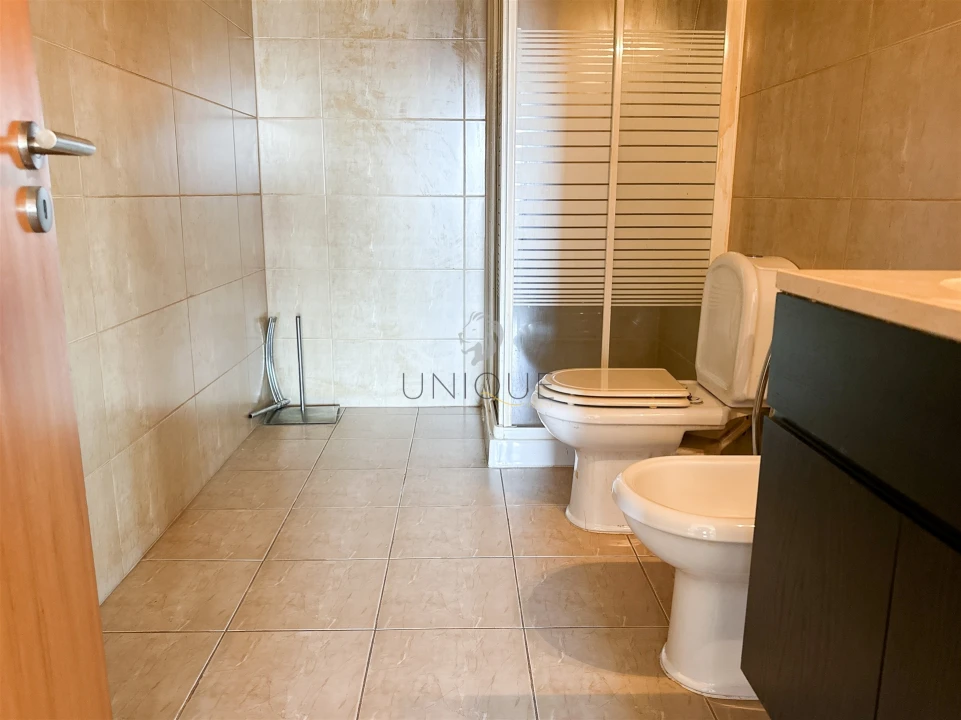 Apartamento T2 para Venda em Ferreiros, Prozelo e Besteiros Foto 13