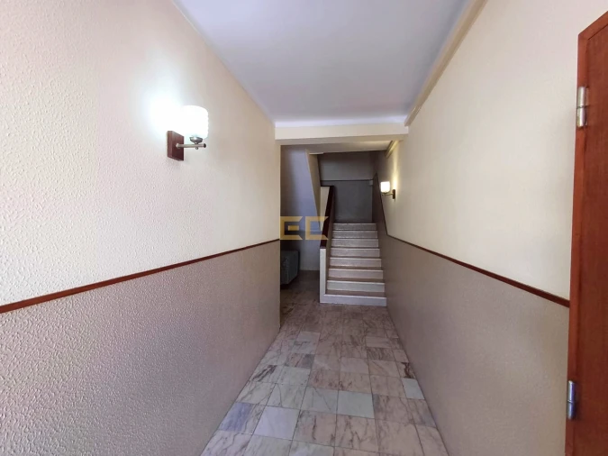 Apartamento T3 para Venda em Buarcos Foto 2