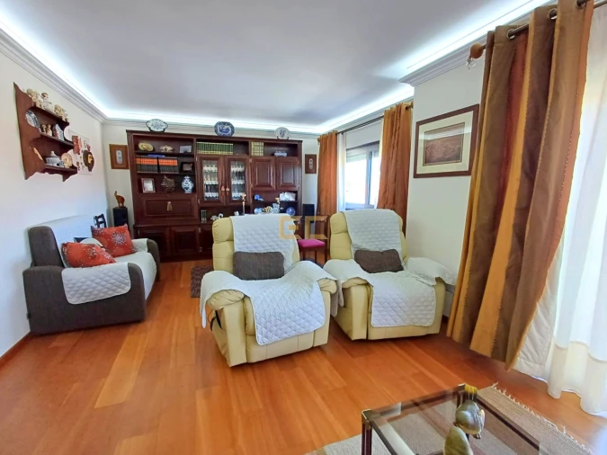 Apartamento T3 para Venda em Buarcos Foto 5