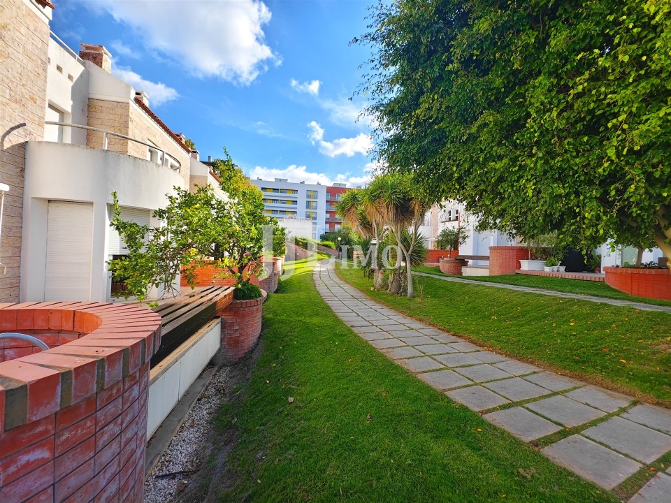 Moradia T4 para Venda em Parque das Nações Foto 34