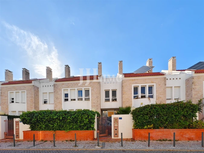 Moradia T4 para Venda em Parque das Nações