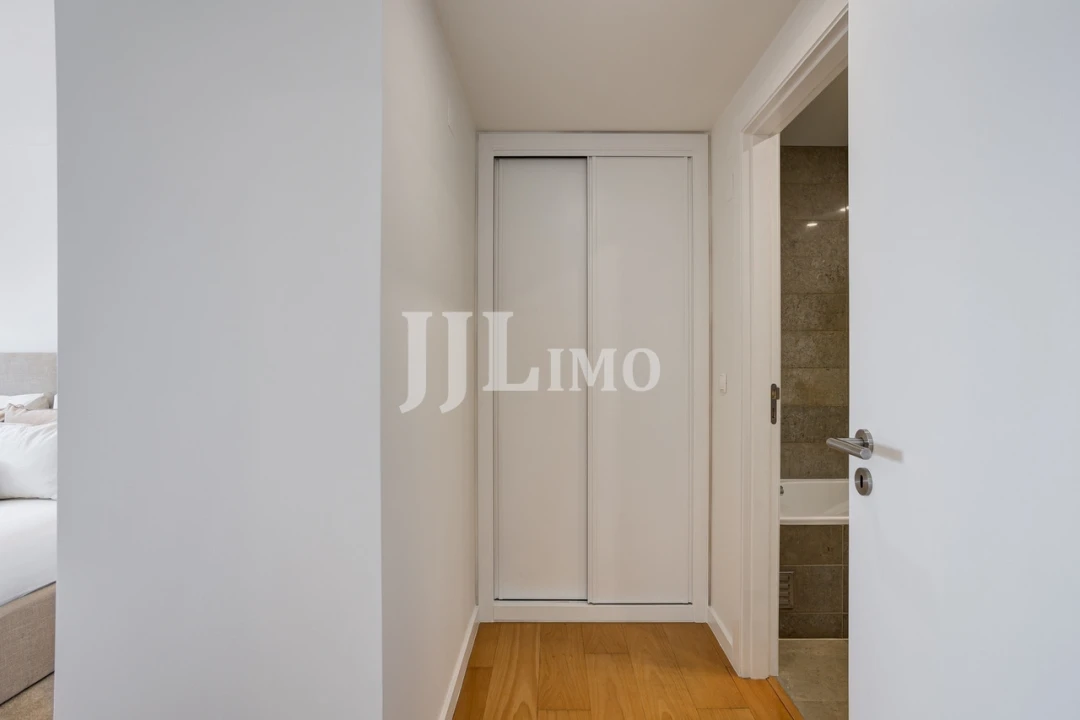 Apartamento T3 para Venda em Parque das Nações Foto 37