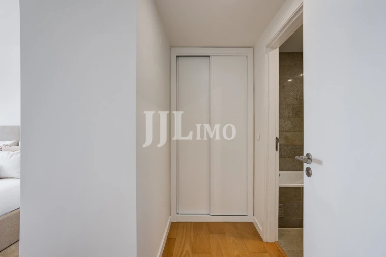Apartamento T3 para Venda em Parque das Nações Foto 37