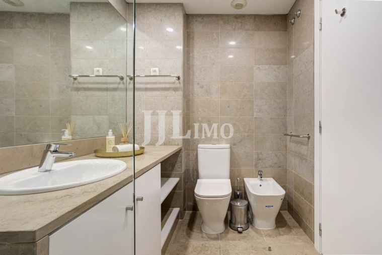 Apartamento T3 para Venda em Parque das Nações Foto 40