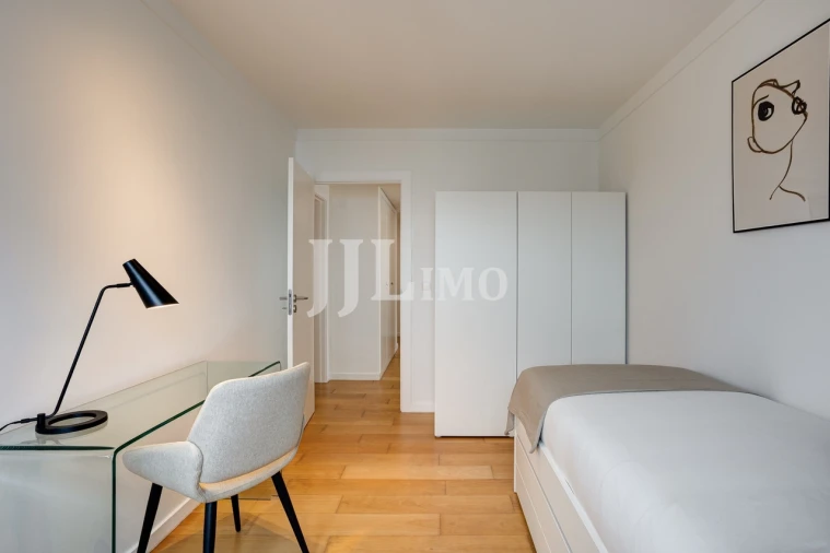 Apartamento T3 para Venda em Parque das Nações Foto 33