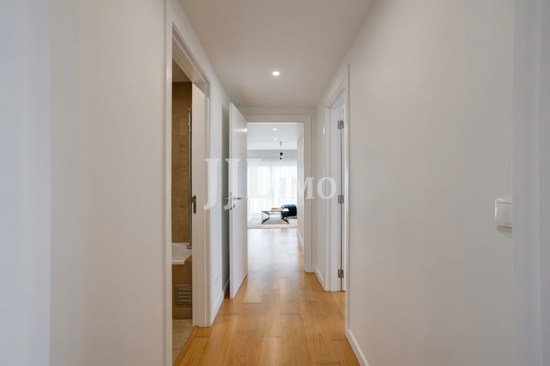 Apartamento T3 para Venda em Parque das Nações Foto 29