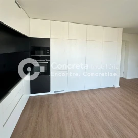 Apartamento T1 para Venda em Campanhã