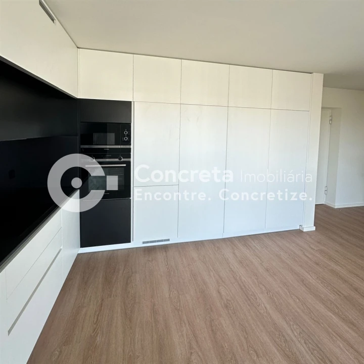 Apartamento T1 para Venda em Campanhã Foto 11