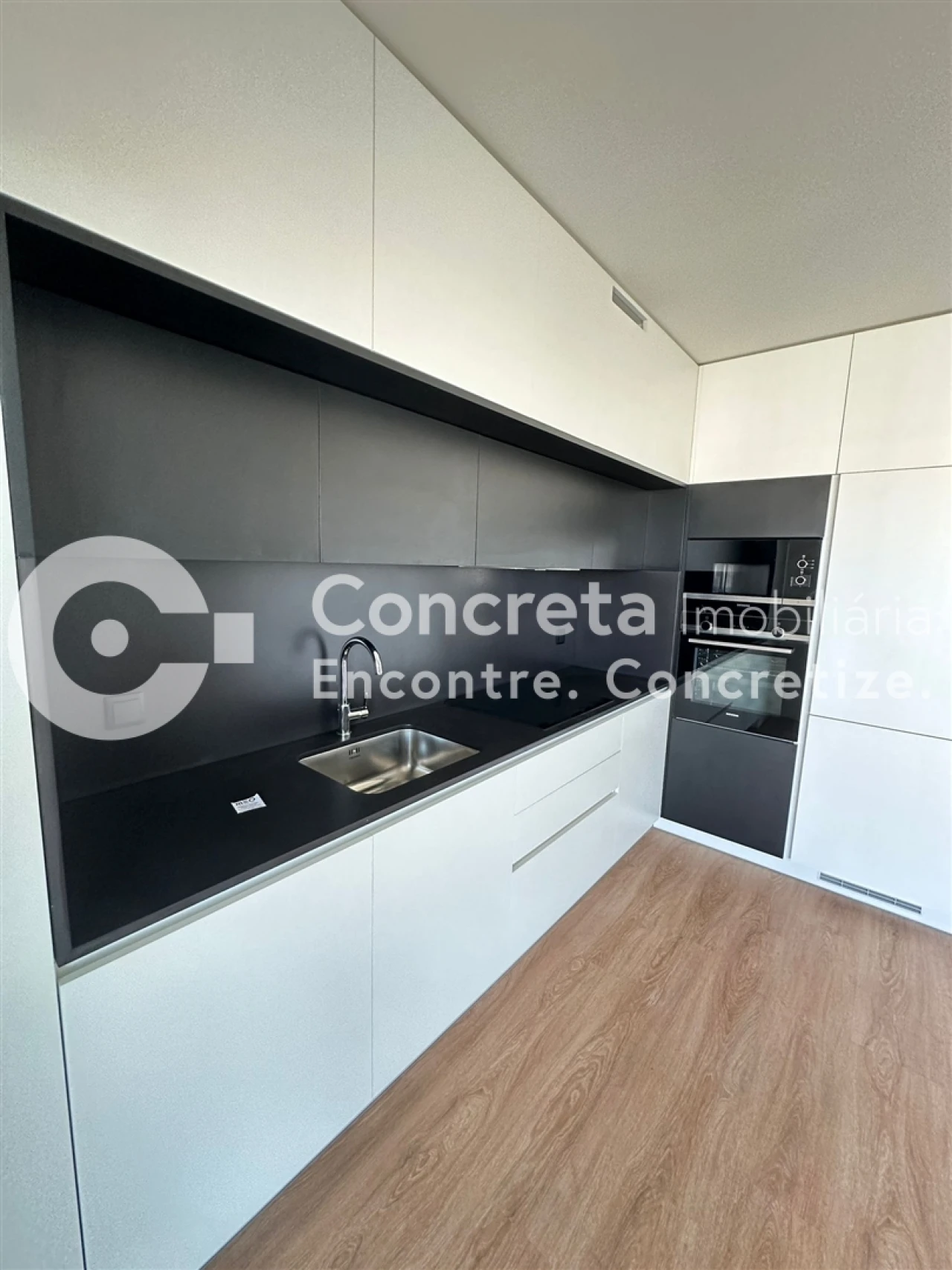 Apartamento T1 para Venda em Campanhã Foto 10