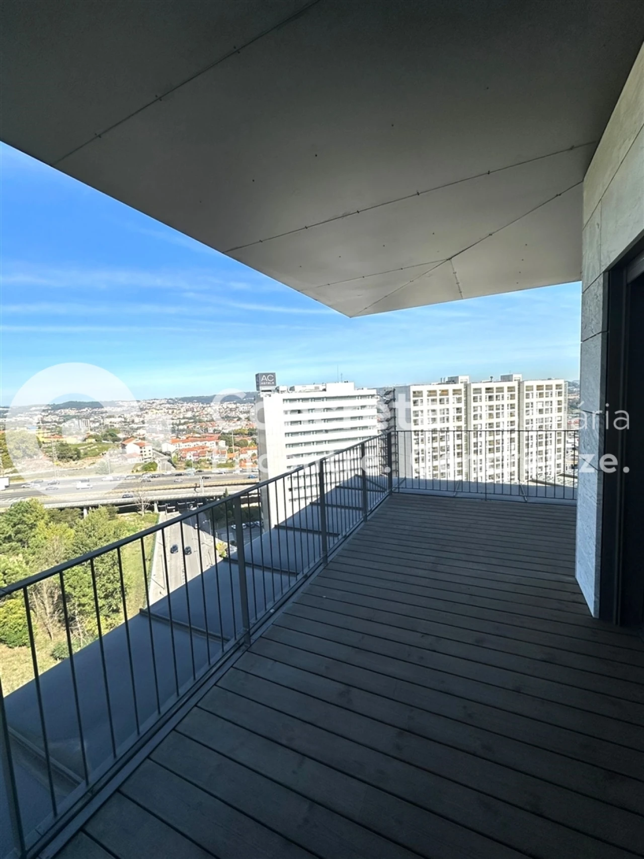 Apartamento T1 para Venda em Campanhã Foto 16