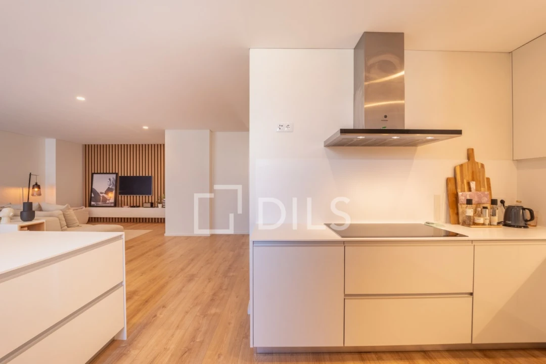 Apartamento T4 para Venda em Matosinhos e Leça da Palmeira Foto 11