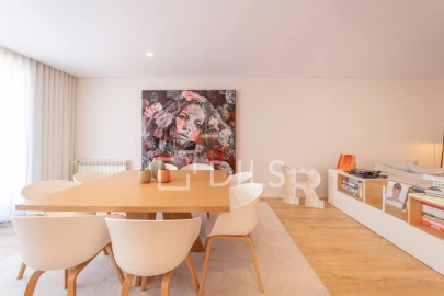 Apartamento T4 para Venda em Matosinhos e Leça da Palmeira