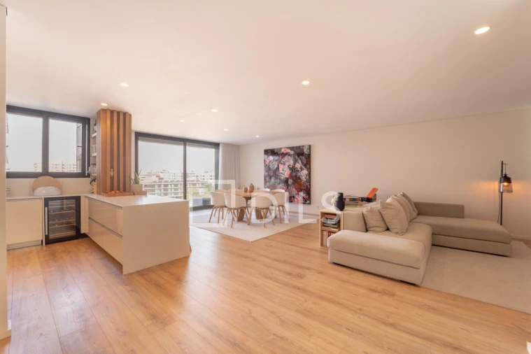 Apartamento T4 para Venda em Matosinhos e Leça da Palmeira Foto 3