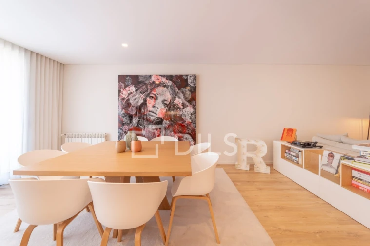 Apartamento T4 para Venda em Matosinhos e Leça da Palmeira Foto 4