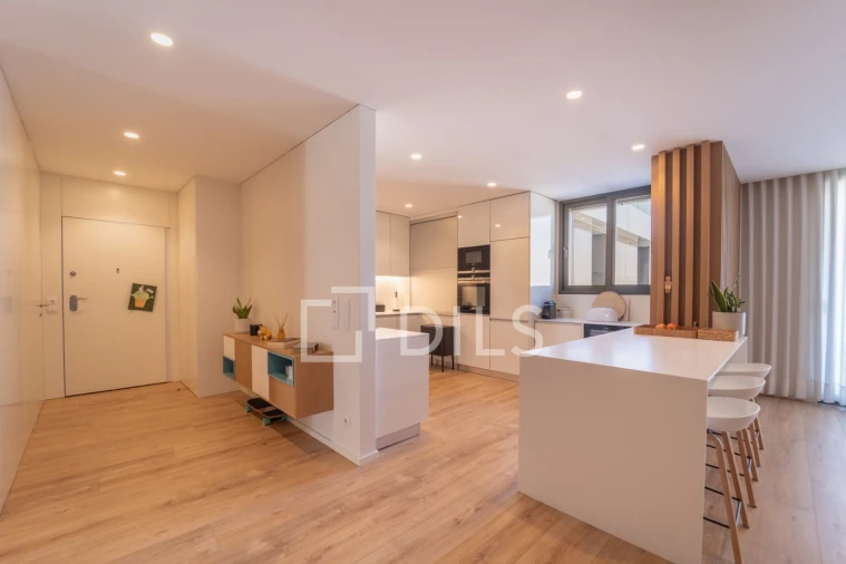 Apartamento T4 para Venda em Matosinhos e Leça da Palmeira Foto 12