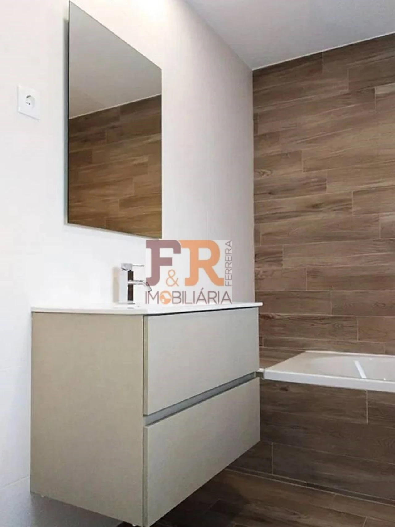 Moradia T4 para Venda em Sesimbra (Castelo) Foto 18