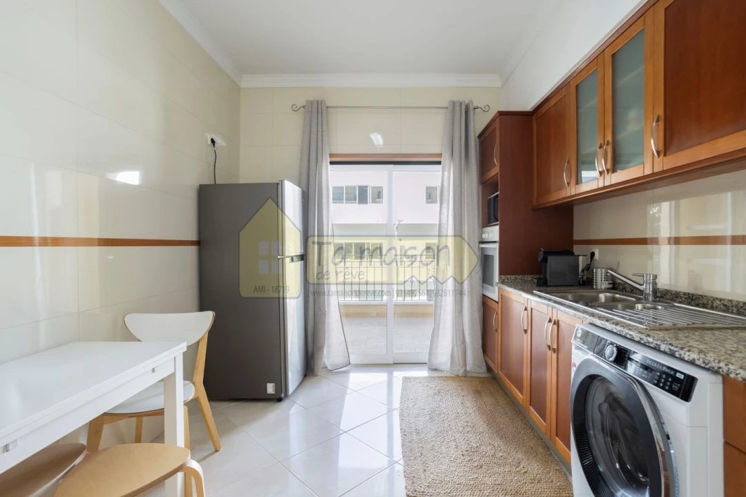 Apartamento T2 para Venda em Loule (São Sebastião) Foto 12