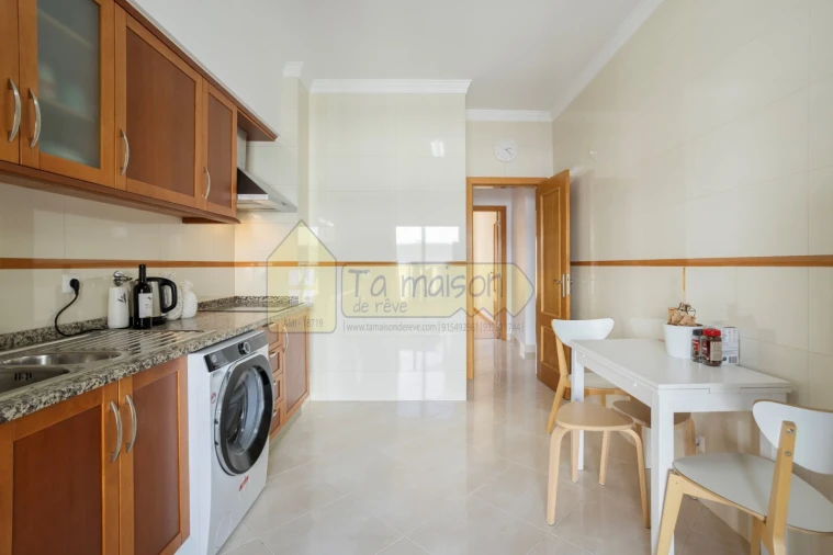 Apartamento T2 para Venda em Loule (São Sebastião) Foto 13