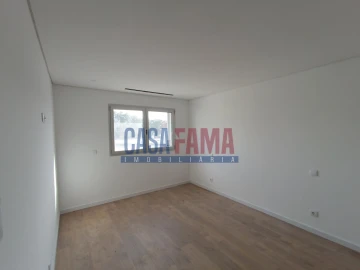 Apartamento T2 para Venda em São Vicente (Braga)