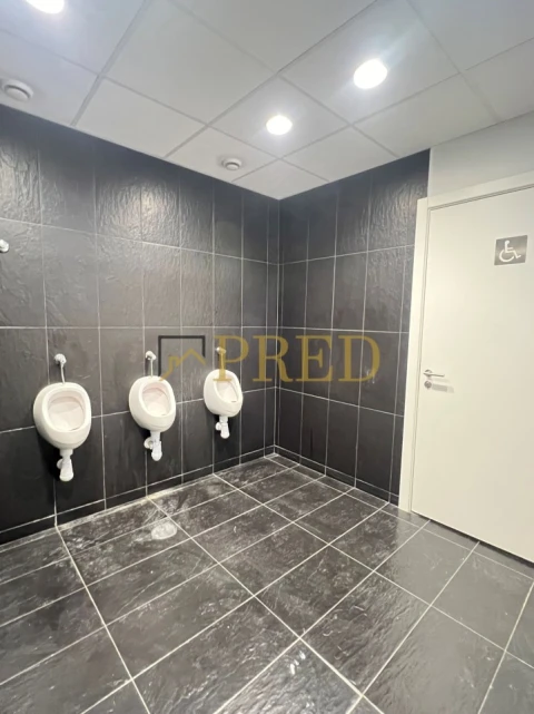 Escritório para Arrendamento em Paranhos