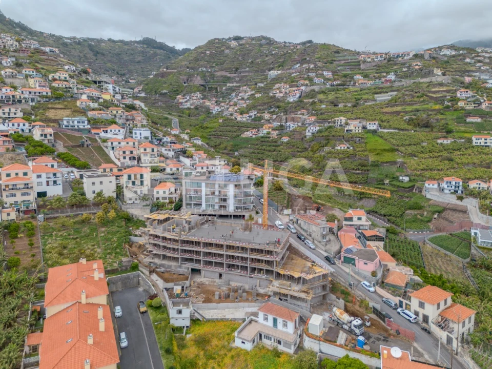 Apartamento T3 para Venda em Camara de Lobos Foto 17