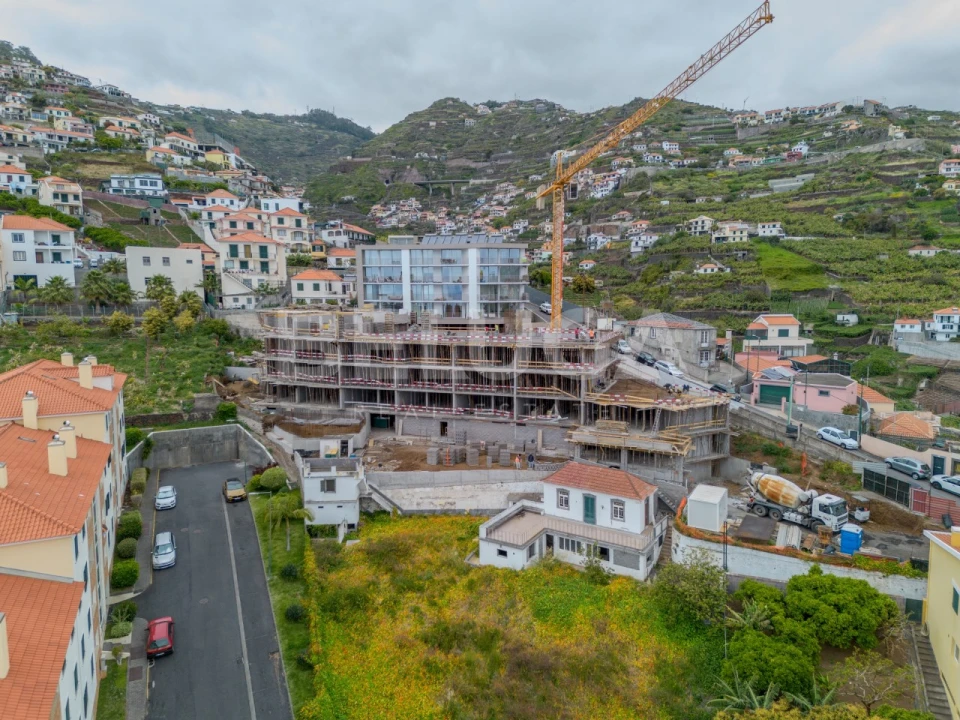Apartamento T3 para Venda em Camara de Lobos Foto 23