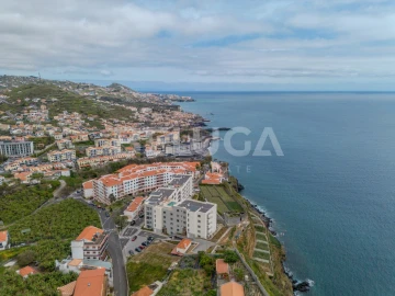 Apartamento T3 para Venda em Camara de Lobos