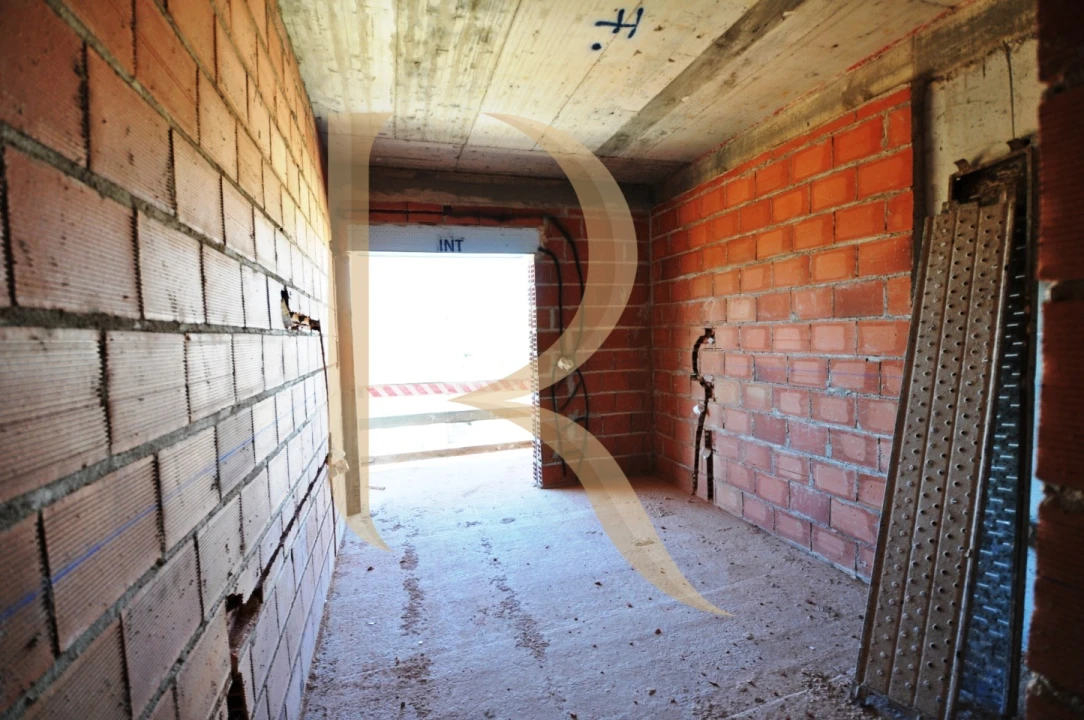 Apartamento T4 para Venda em Corroios Foto 5