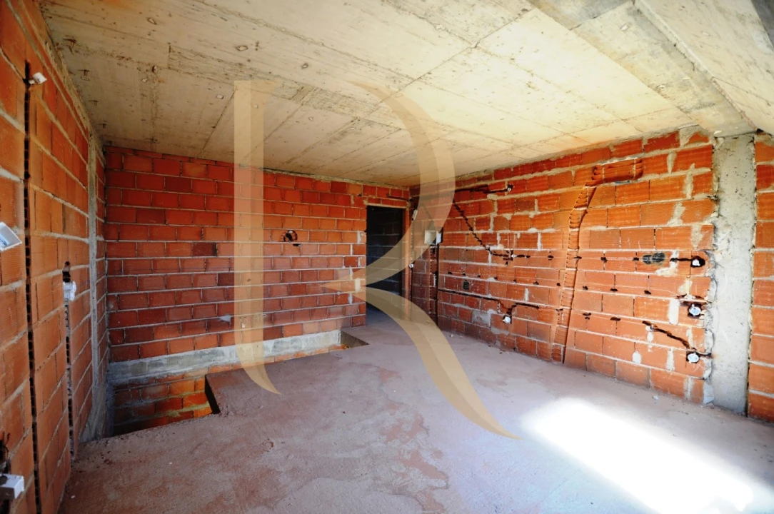 Apartamento T4 para Venda em Corroios Foto 16