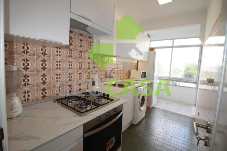 Apartamento T2 para Arrendamento em Oeiras e São Julião da Barra, Paço de Arcos e Caxias Foto 6