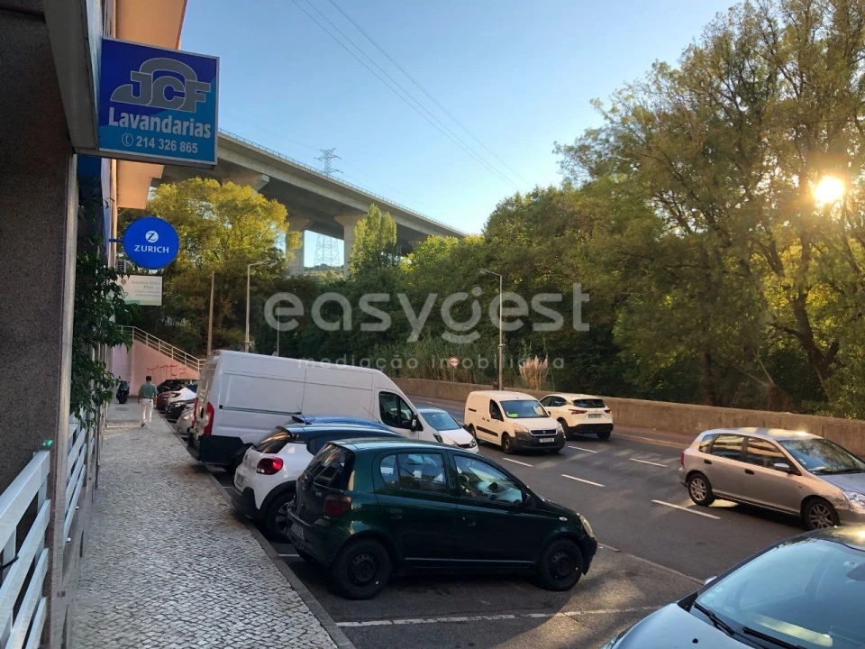 Loja para Venda em Queluz e Belas Foto 9