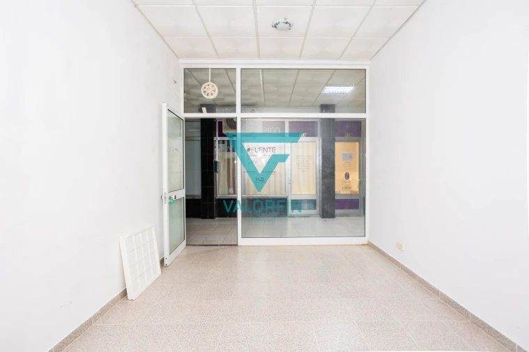 Loja para Arrendamento em Fatima Foto 2