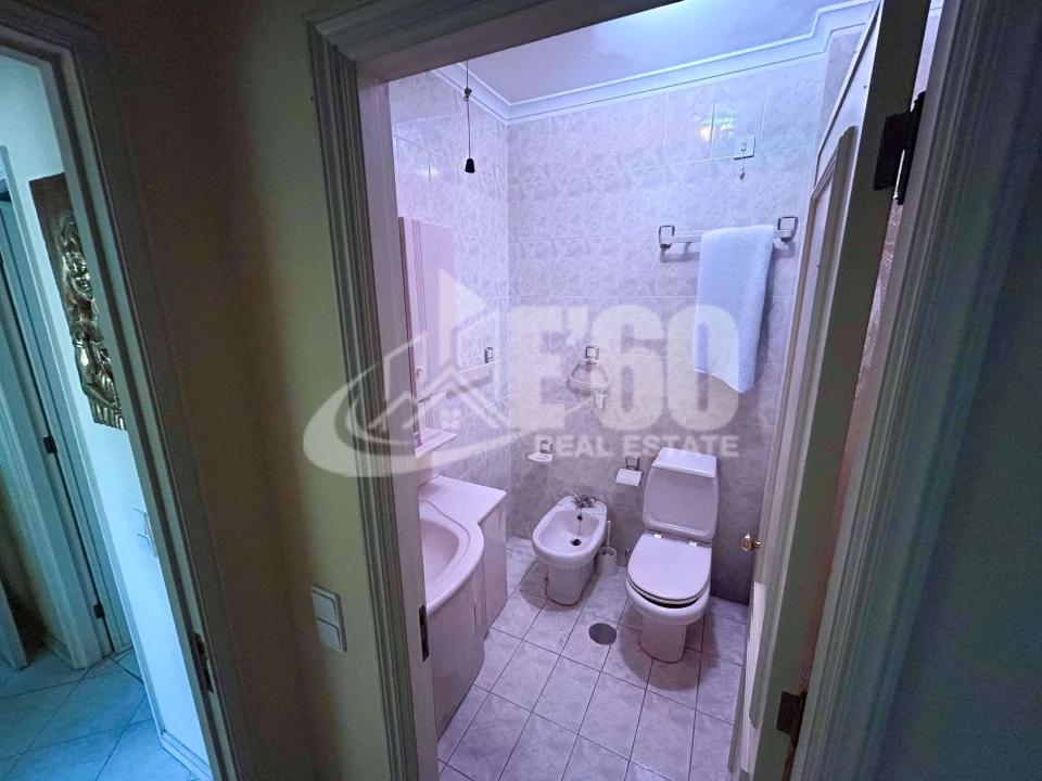Apartamento T3 para Venda em Espinho Foto 10