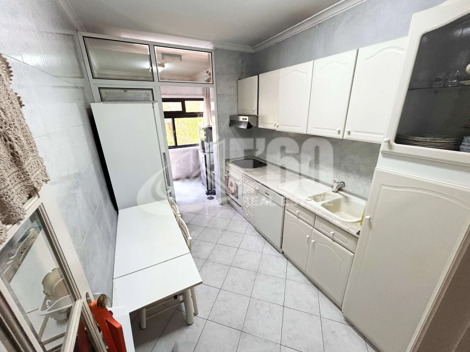 Apartamento T3 para Venda em Espinho Foto 8