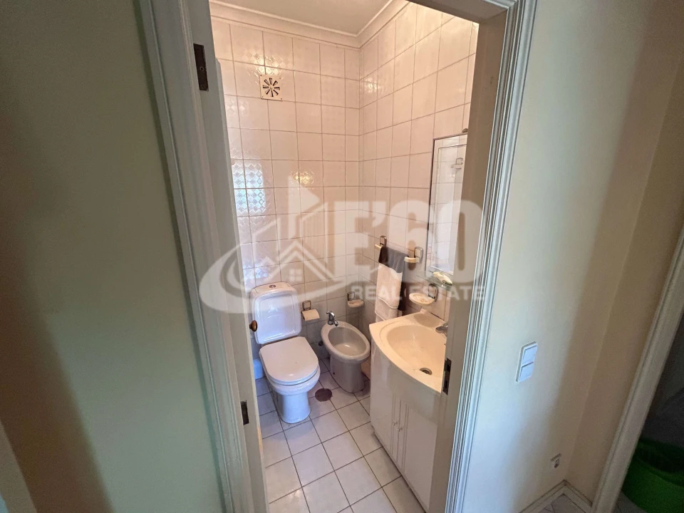 Apartamento T3 para Venda em Espinho Foto 11