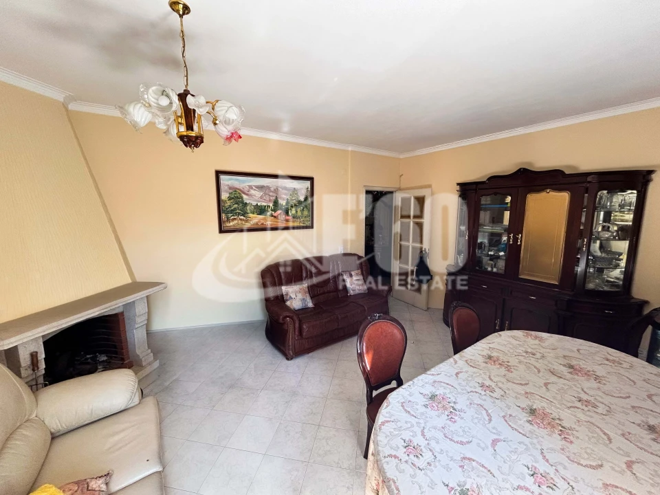 Apartamento T3 para Venda em Espinho Foto 2