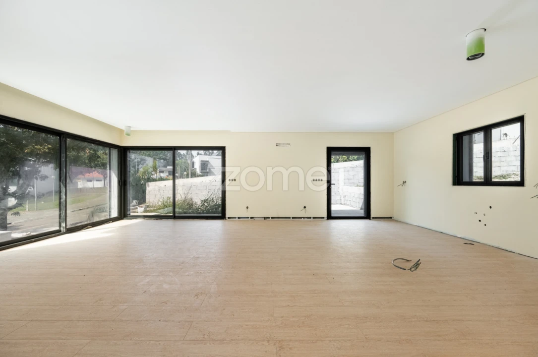 Moradia T4 para Venda em Castêlo da Maia Foto 18