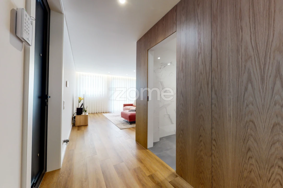 Moradia T3 para Venda em Vale (São Cosme), Telhado e Portela Foto 13