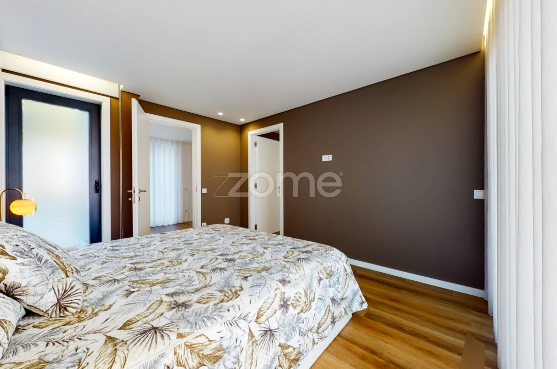 Moradia T3 para Venda em Vale (São Cosme), Telhado e Portela Foto 19