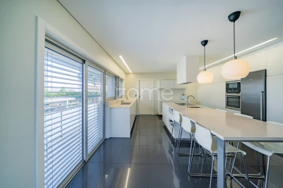 Moradia T4 para Venda em Palmeira