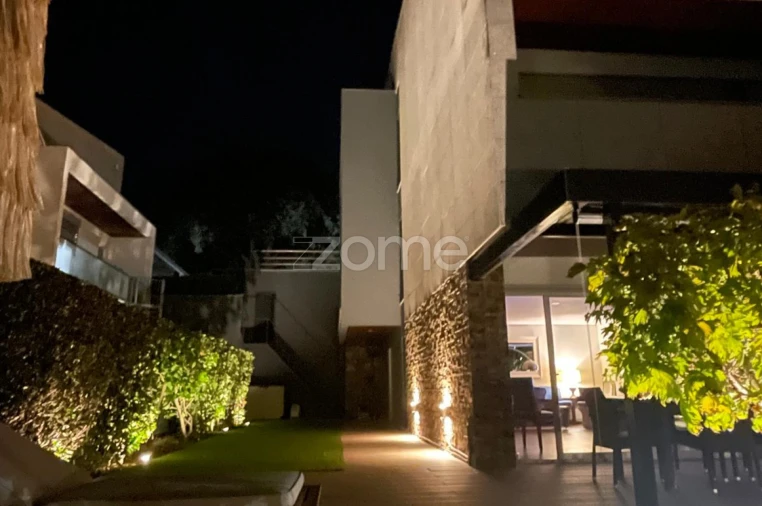 Moradia T4 para Venda em Palmeira Foto 39