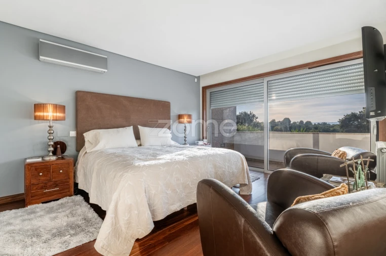 Moradia T4 para Venda em Palmeira Foto 22