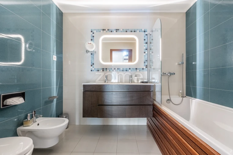 Moradia T4 para Venda em Palmeira Foto 28