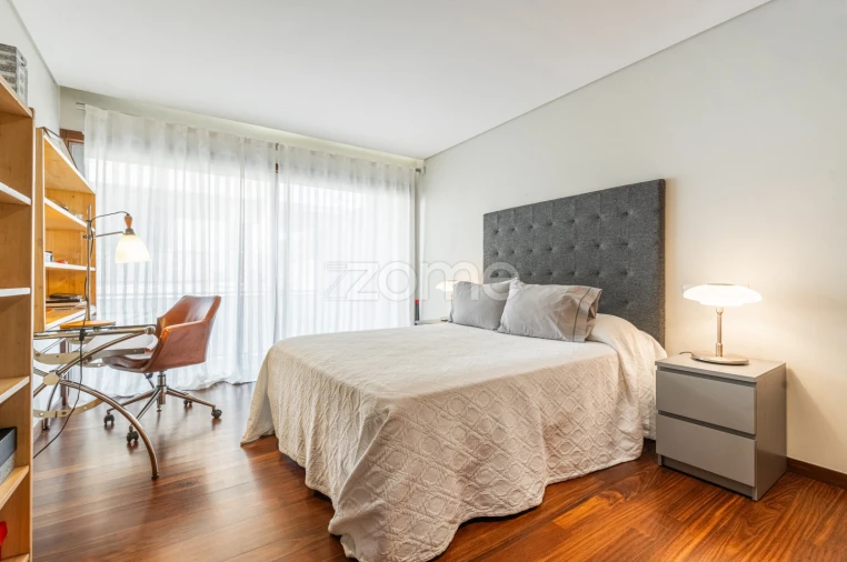 Moradia T4 para Venda em Palmeira Foto 26