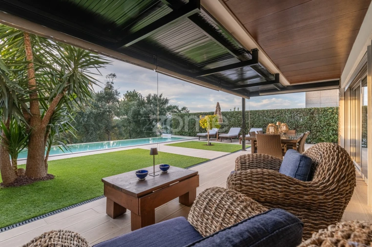 Moradia T4 para Venda em Palmeira Foto 16